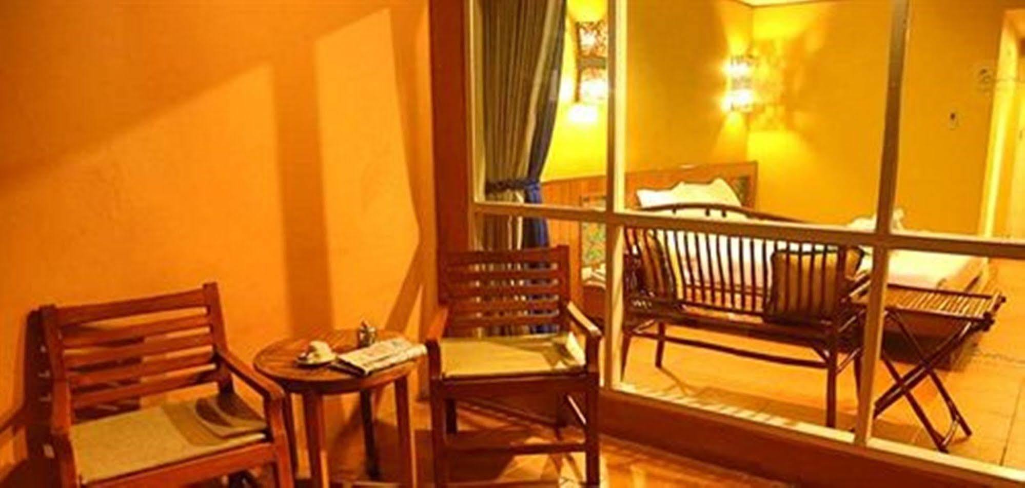 Loma Resort & Spa Pattaya Dış mekan fotoğraf